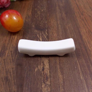 Zixian ceramic chopstick rest hotel chopstick rest pure white chopstick rest home chopstick rest table japanese chopstick rest kitchen chopstick rest white small bridge chopstick rest 1 piece