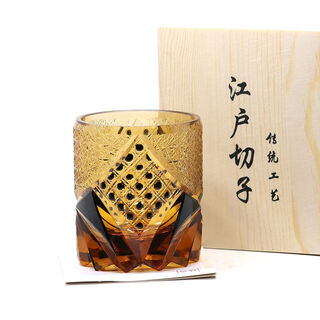 Artificially carved glass wine glass whiskey glass edo kiriko crystal glass wine glass home crafts amber black warrior with gift box