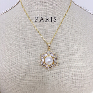 Ruoximeng 5a grade high-brightness natural freshwater pearl pendant earrings ring-like zircon snowflake pearl set gold pendant