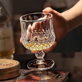 Zishi diamond red wine glass ins high-value wine champagne glass whiskey glass goblet with diamond wine glass + straw 1 piece