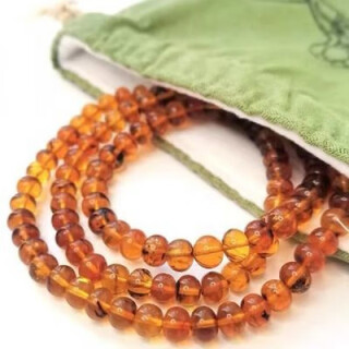 Shimei fushun amber 8mm gold amber apple round bean oil color vegetable amber old medicine amber 108 necklace bracelet fushun amber 8mm gold amber 108 necklace bracelet