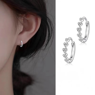 Yumian earrings, earrings, birthday gifts for women, 2025 new earrings, earrings, light luxury niche high-end jewelry, a pair of silver love earrings