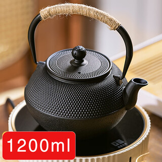 Zhenxiqi cast iron kettle filter tea kettle stove boiling tea kettle large capacity household tea maker kettle suitable for outdoor open flame portable iron kettle + stainless steel filter 1200ml