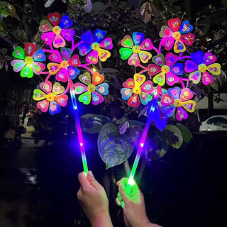 魔豆胜活六一儿童节新款卡通发光六轮风车儿童亲子户外玩具礼品夜市网红摆 发光小六轮风车十个装 电子卡扣
