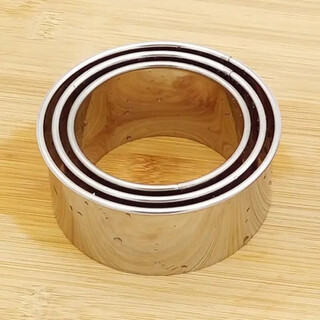 Jingwan stainless steel dumpling skin cutting tool set, household dumpling making tool, round lace pressure dumpling skin knife maker, dumpling making mold i food stainless steel, round mouth mold, large, medium and small 3 pack