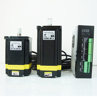 Yue changsheng 86 closed-loop three-phase stepper motor set 220v high voltage with 2280aj driver 8.5nm12nm bracket