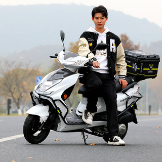 Jilang's new 125c super eagle scooter, motorcycle, xunying shangling, fuel-powered national iv efi vehicle, can be registered, white, new standard efi with certificate and ticket