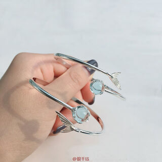 Rsrddy old phoenix 999 sterling silver moonstone mermaid bracelet for women 2025 new niche design bracelet bestie bracelet moonlight stone mermaid bracelet (two besties outfit) lao fengxiang same style