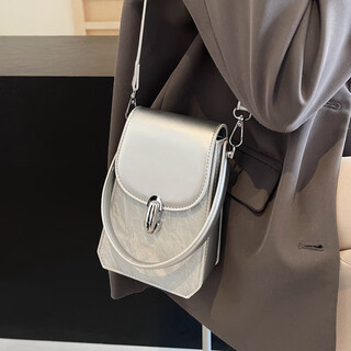 Mu ni's popular bags for women this year 2025 new super popular handheld small square bag versatile crossbody mobile phone bag mini small bag korean style simple mobile phone bag silver 12.5*6*17