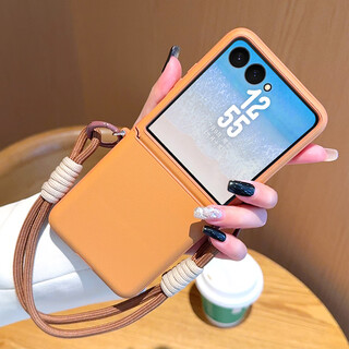 Yutang is suitable for samsung zflip7 mobile phone case, advanced maillard series hinge all-inclusive samsung z flip7 fe small folding brown portable rope carrying bag, central axis protective cover, maillard series brown + brown portable-hinge all-inclusive samsung zflip7