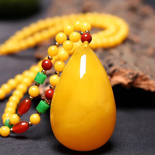 Dl 1998 fat donglai same style beeswax pendant natural amber chicken fat yellow honey men and women blood amber sweater chain water drop necklace bead chain water drop