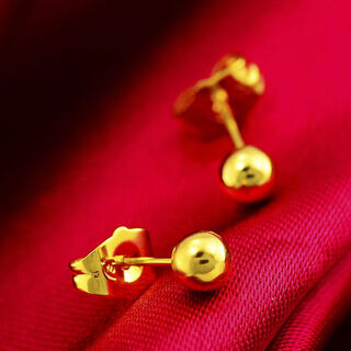 Kzd lao phoenix 999 lao jinfu and love gold earrings gold plated earrings as a gift for mom sku23_small glossy earrings