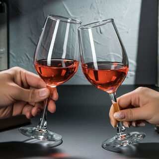 Red wine glasses 2 pieces for home use large red wine glasses european champagne glasses cocktail glasses lead-free glass high-end classic style red wine glasses - two pieces 350ml