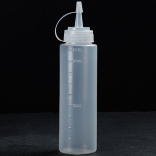 Condiment bottle plastic salad dressing squeeze bottle tip small oil pot oil bottle kitchen jam ketchup squeeze sauce bottle set white 1 piece without brush 230ml