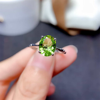 Weici original olive ring for women sterling silver plated 18k gold emerald crystal ring design niche high-end natural peridot ring