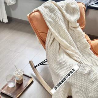 Double bird relai thickened four seasons sofa blanket office nap blanket tassel knitted ball wool casual air conditioner small hair milky white 70*100 (upgraded baby blanket)