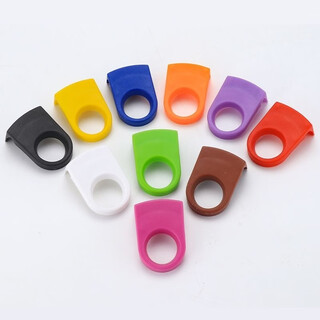 Luluo cocktail cup rim buckle plastic bartender beer buckle japanese and korean bar bottle creative buckle beer buckle buckle 10 random colors