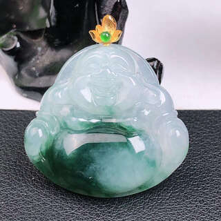 Chili myanmar a-grade jade 18k gold inlaid with icy green buddha pendant fashionable design