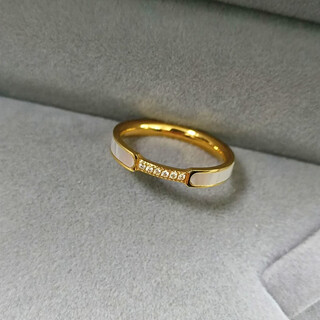 Oemg old phoenix gold store korean version white mother-of-pearl diamond zircon ring for women titanium steel plated 18k gold internet celebrity light luxury ins color beauty number 8