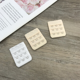 Bra with extended buttons, three rows and small three buttons, three packs, 4 cm narrow, three rows and three buttons, bra extension buckle, back button, 2 pieces for light skin color + 1 piece for white