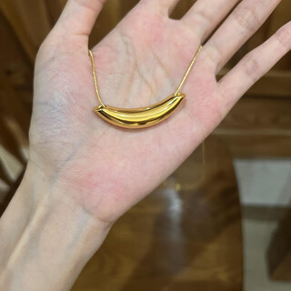 Taijufu gold-wrapped silver-wrapped elbow crescent necklace for women, clavicle chain, sweater chain, birthday gift for girlfriend, elbow necklace with chain, one item, one certificate for recycling (thick gold layer)