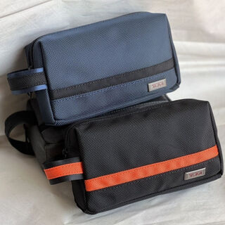 Rsrddy new ins large-capacity toiletry bag for men and women portable multi-functional ballistic nylon document power supply storage bag blue