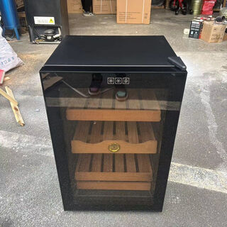 Double small shop zunbao 65l export last order constant temperature household cigar cabinet humidor humidor spanish cedar wood shelf 460*540*735mm (width depth height) 65l