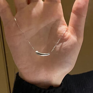 If you like it, place an order. xiaohongshu small eggplant necklace for women, niche ins, light luxury temperament, titanium steel, non-color students, m303 small eggplant necklace.