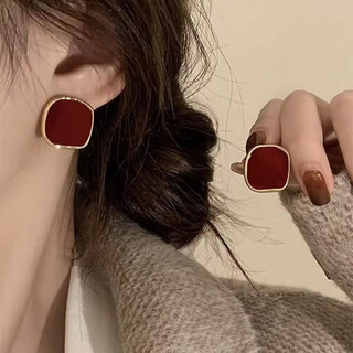 Ruihongxiang 999 sterling silver earrings, red square earrings, female ancora red earrings, light luxury, high-end, temperament, autumn and winter earrings, 999 sterling silver earrings - a pair of red square earrings.