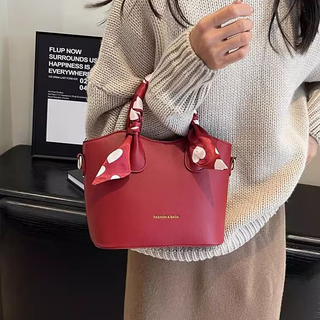 邦帛世七夕礼物女包婚包水桶包新娘结婚红色斜挎单肩手提包送老婆妈妈 丝带水桶包【红色】