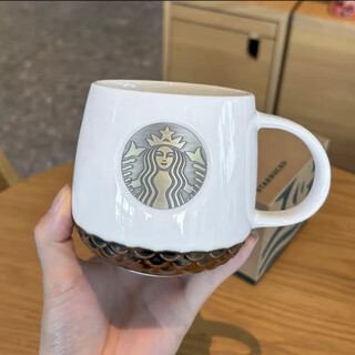 Starbucks (starbucks) classic black, red and white fish scale ceramic bronze mug, water cup, coffee cup, retro mermaid couple cup gift, white single cup original box, free handbag