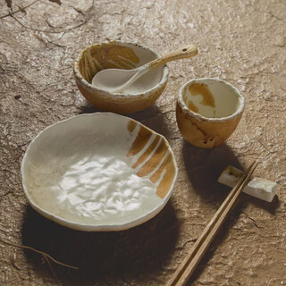 Yong huan hotel tableware, hotel supplies, simple ceramic dishes, creative restaurant countertops 4 leiling tableware 4-piece set