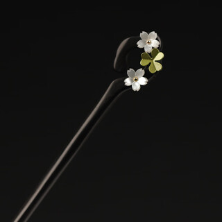 New antique style hanfu with tassels and ebony hairpins, retro temperament, handmade palace style, suitable for valentine’s day qingyun