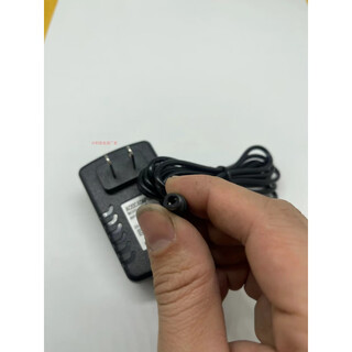 Sweeping dog vacuum cleaner ds1801 charger 18vdc22v500ma power adapter s010 s011s013 black 18v22v500ma