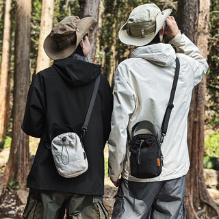 Nanmu xiong outdoor lightweight small bag multifunctional sports mobile phone bag cycling workwear crossbody bag solid color shoulder bag water cup bag black