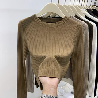 Yu zhaolin (yuzhaolin) round neck knitted bottoming shirt for women spring, autumn and winter new style inner pit top versatile right shoulder sweater