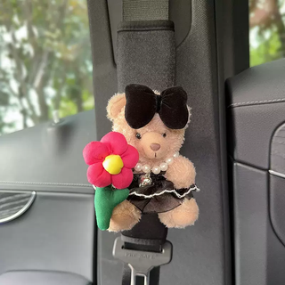 Yusenyi 2024 new cute bear car seat belt shoulder cover jewelry interior soft car protective cover brown bear sunflower black wedding dress and black shoulder cover