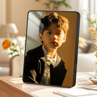 Wings washed photos to make photo frames and customized baby photo albums to make children's crystal tables to make wedding photos. obsidian black edging faded in 80 years and lost money. 12-inch crystal table buy one get one free.