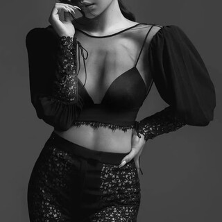 La perla out-of-print la perla petit macrame noir swarovski black crystal waistless crop top black 75b c