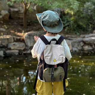 Yookdd children's backpack outdoor new trendy and cool western-style sports lightweight large-capacity backpack for men and women, versatile casual school bag, mountaineering bag, black