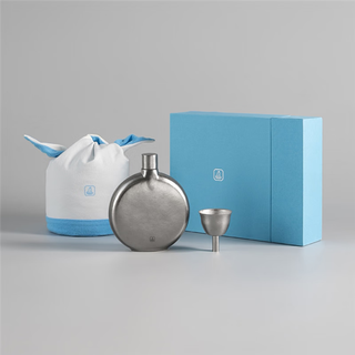 Feng tang's accompanying pure titanium semi-handmade invincible wine bottle, portable wine set, gift box, gift box, invincible wine bottle, gift box 180ml