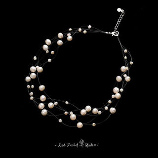Red pocket french antique natural freshwater pearl necklace with multi-layered side-by-side gypsophila clavicle galaxy fantasy necklace with side-by-side wrapped style