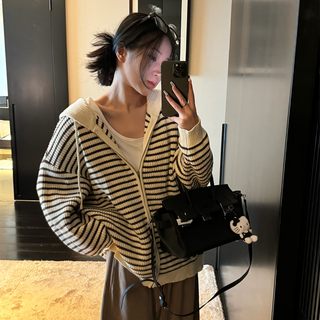 Ldbemiu soft contrast striped hooded knitted cardigan for women in autumn new style loose and lazy top apricot one size fits all 80-140jin jin is equal to 0.5 kg