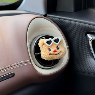 Yusenyi cute bear car air vent fragrance car air conditioning decoration small ornament 2025 new car fragrance for women white sunglasses bear air vent ornament (free 2 scent pieces)