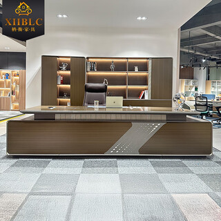 Qiheng's new light luxury style executive desk chairman boss president desk office desk and chair combination high-end manager desk 2.4 meters boss desk