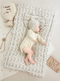 Other baby mattresses, special small mattresses for newborns, pure cotton mattresses, washable mattresses, baby and toddler round bedding, thick mattresses, north sea hibiscus, double-sided cotton yarn, spring and autumn, medium thickness, mattress + quilted pillow cushion 100*60