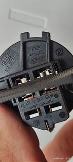 丽田适用尚酷夏朗高尔夫7近光灯座子大灯座子大灯底座近光灯插座 德国进口灯座