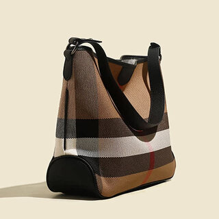 Touch miss (touchmiss) touch miss armpit bag for women 2025 new style cowhide feeling large capacity versatile shoulder bucket bag black