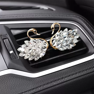 Yusenyi car goods high-end perfume aromatherapy air conditioner air vent mercedes-benz fragrance car interior accessories car decoration transparent crystal style pair 1g