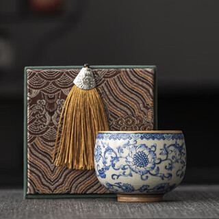 Eight thousand lines of high-end built-cup master cup single cup personal tea cup high-end light luxury ceramic blue and white ru kiln father's day gift